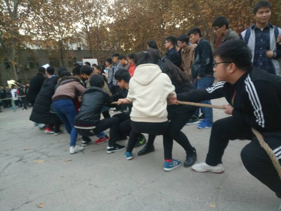 免费色情片
成功举办“激扬青春,挥洒自我” 主题趣味运动会